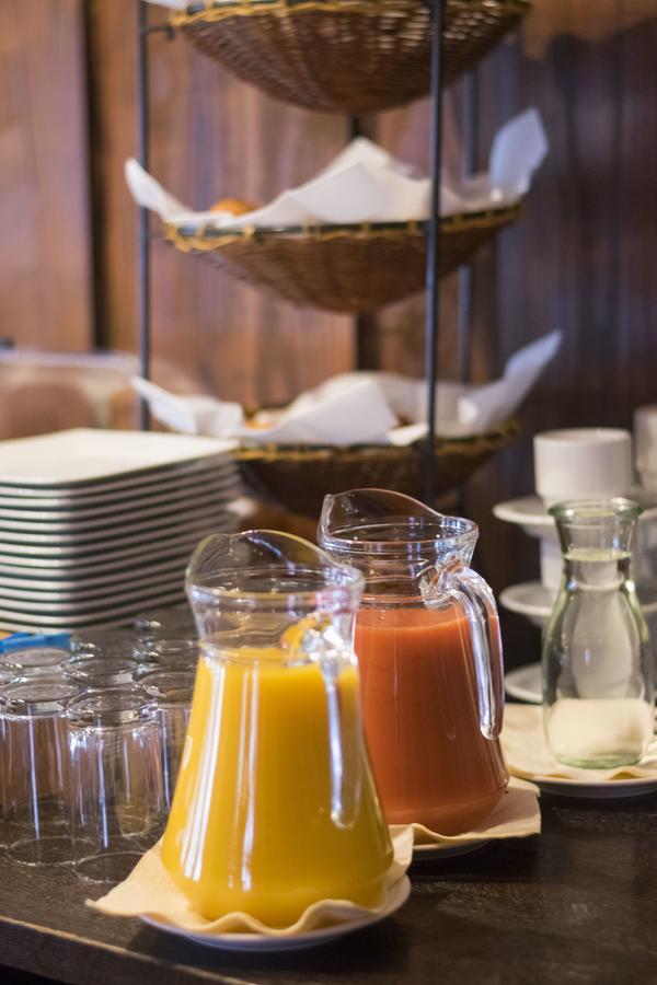 Hotel Hartlief Buinen エクステリア 写真